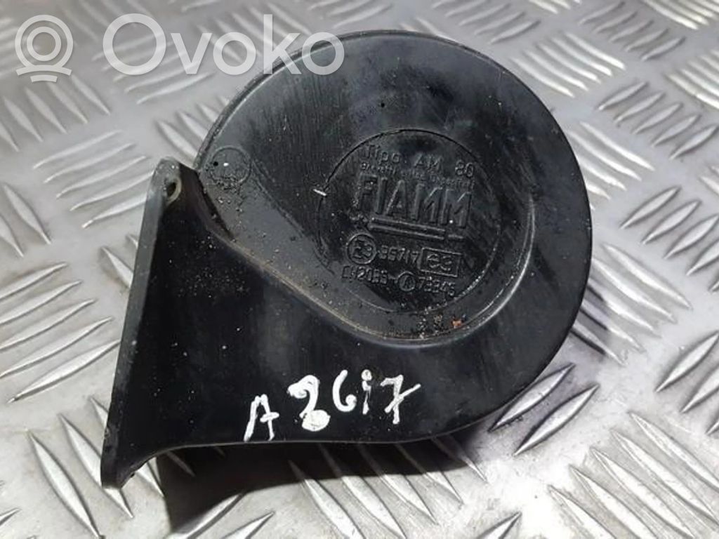 Saab 9-5 Claxon 