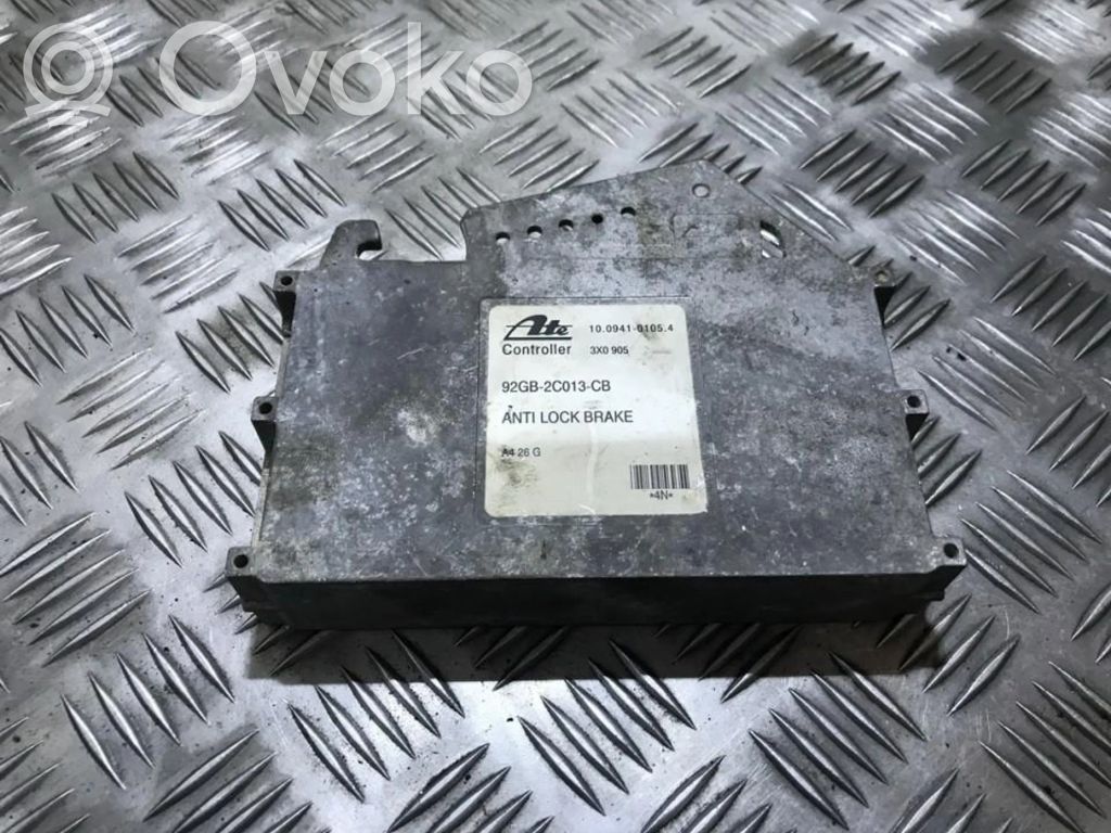 ABS-ohjainlaite/moduuli   92GB2C013CB,92GB2C013CB,10094101054,3X0905,92GB2C013CB,92GB2C013CB