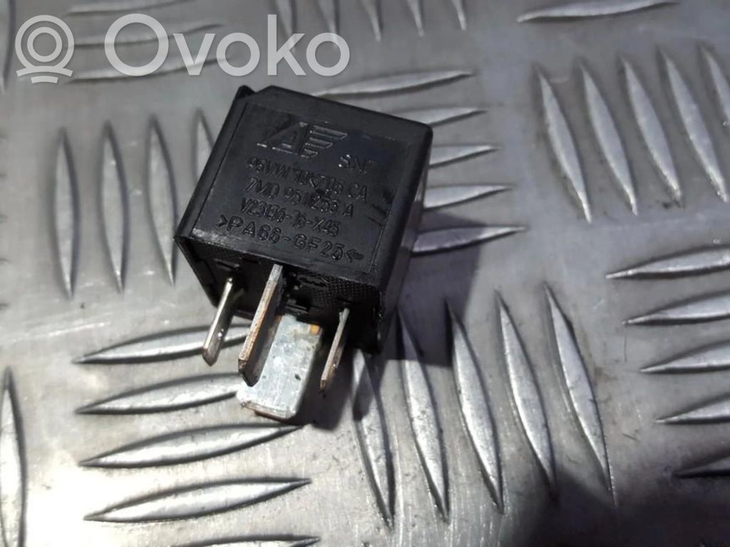 Muu rele   95VW10K705CA,7M0951253A,7M0951253A,95VW10K705CA