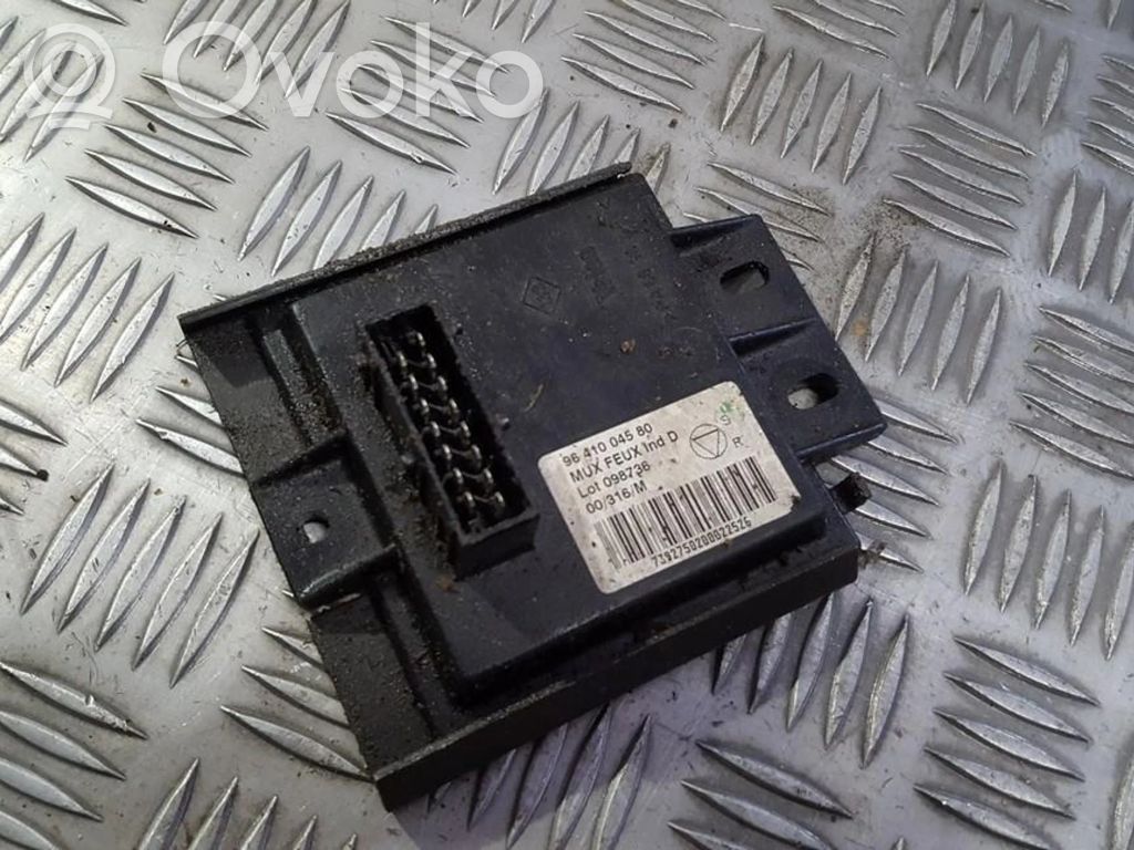 Wzmacniacz / Moduł zapłonu   9641004580,098736,098736,9641004580