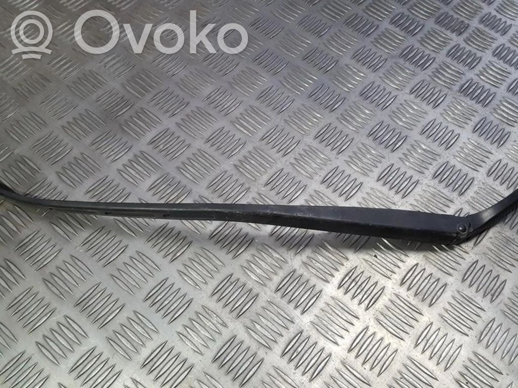 Peugeot 307 Ramię wycieraczki szyby przedniej / czołowej 