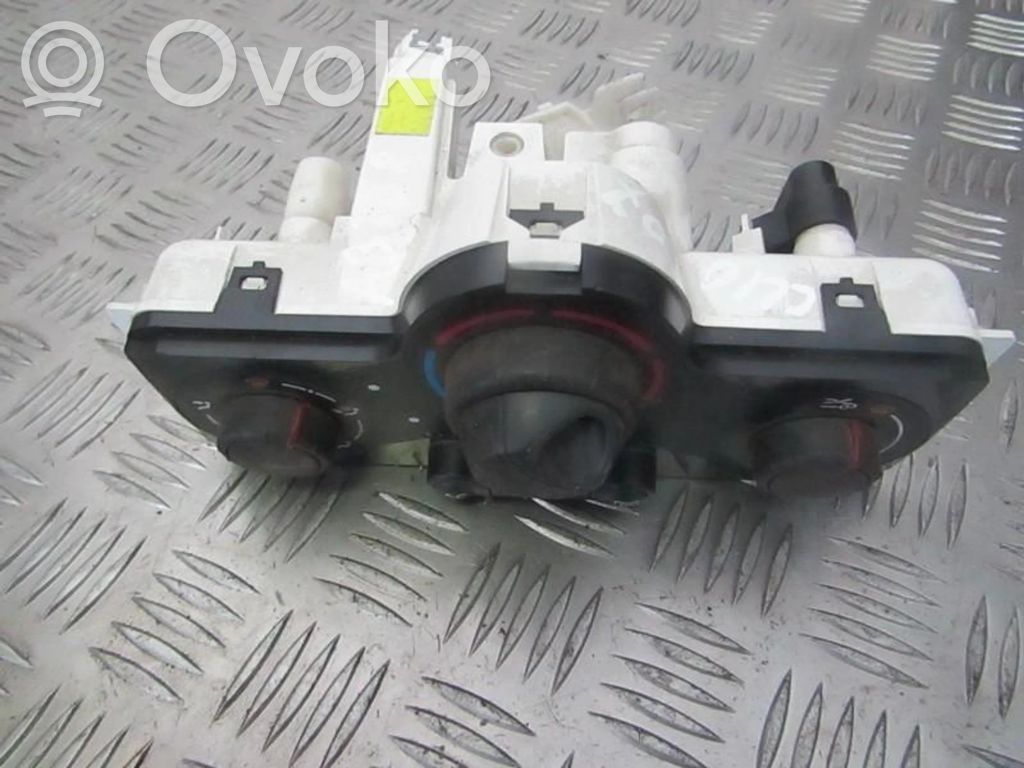 Renault Clio III Unitate control climatizare 
