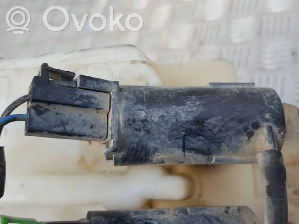 Windscreen/windshield washer pump