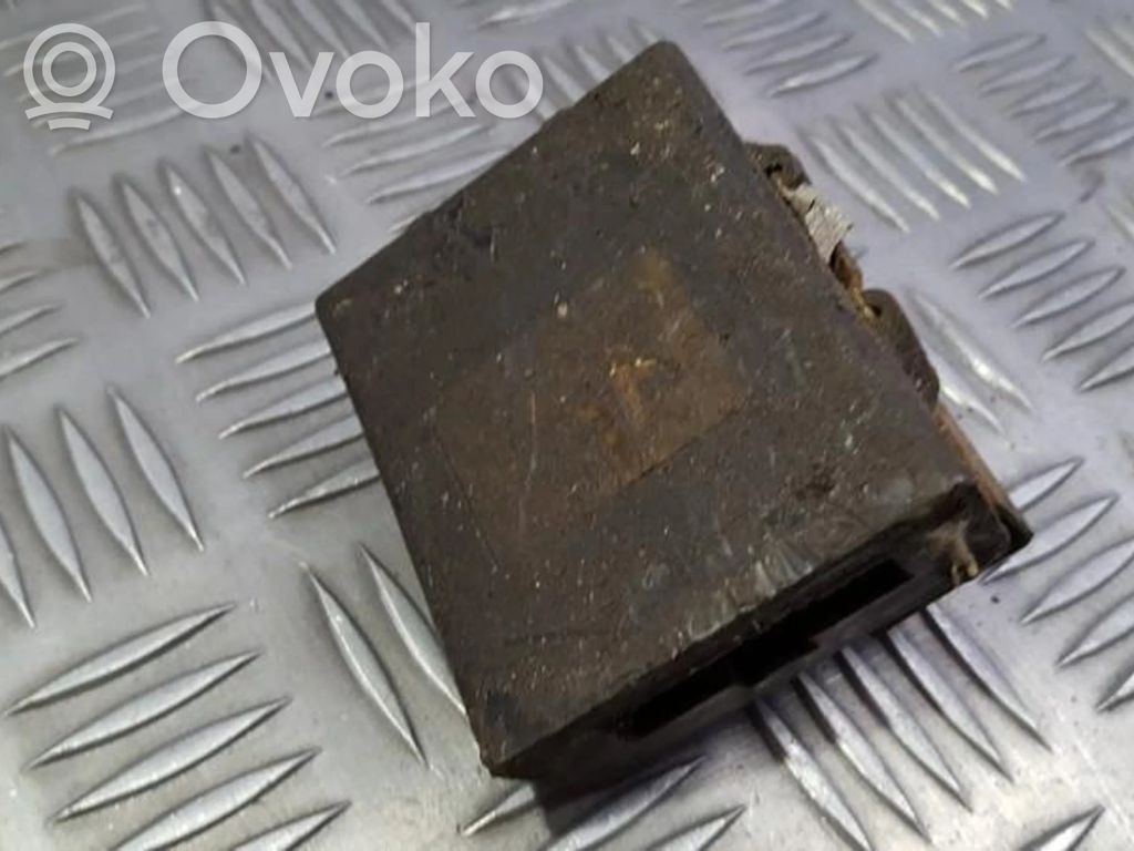 Inne komputery / moduły / sterowniki   2851083G00,2851083G00