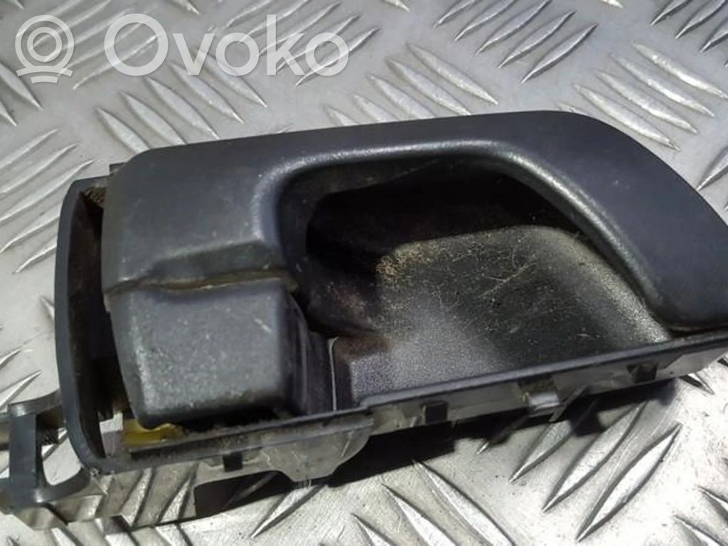 Mitsubishi Pajero Etuoven sisäkahva 