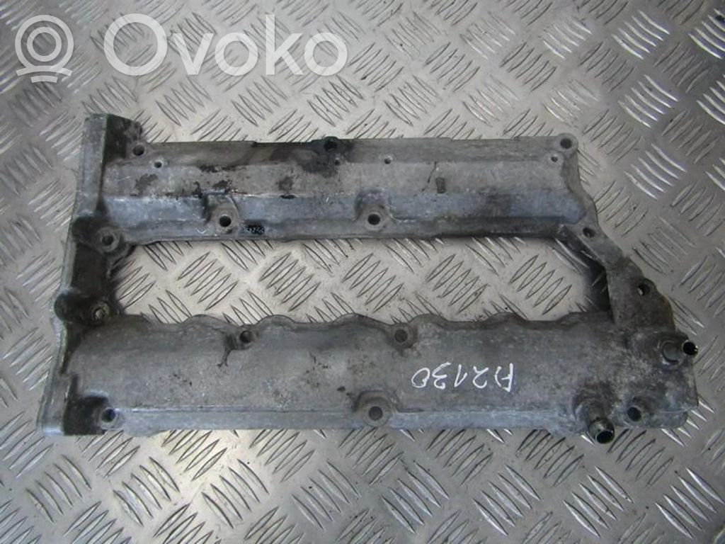Mitsubishi Pajero Pokrywa zaworów 