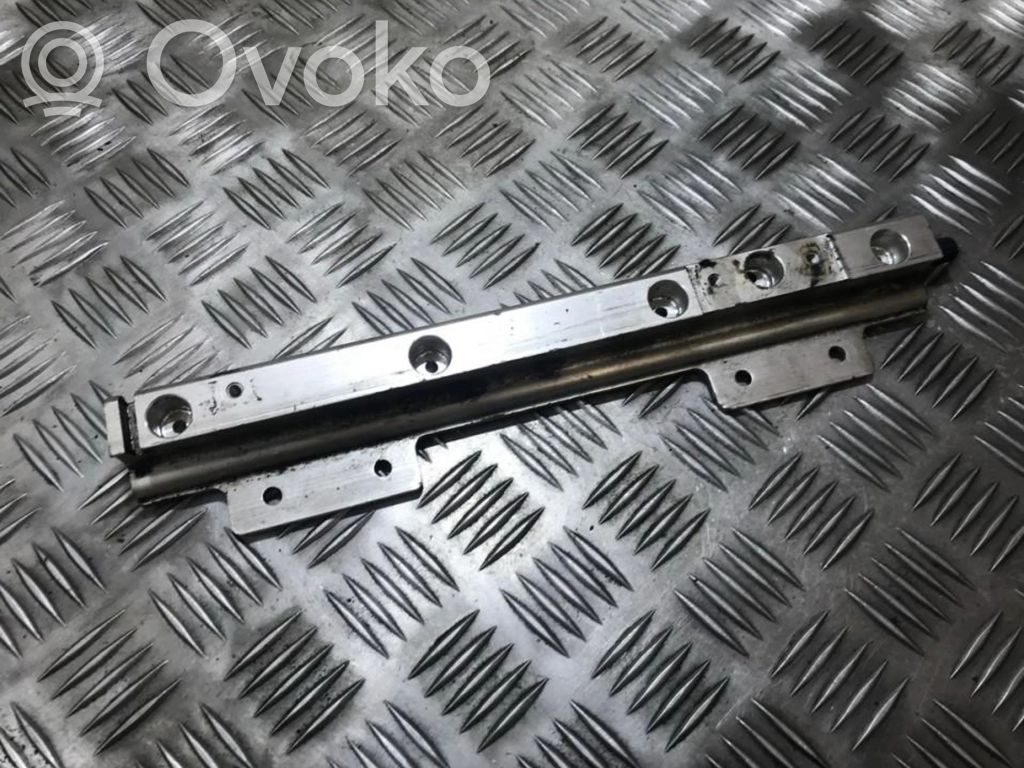 Volvo S40, V40 Polttoainepääputki