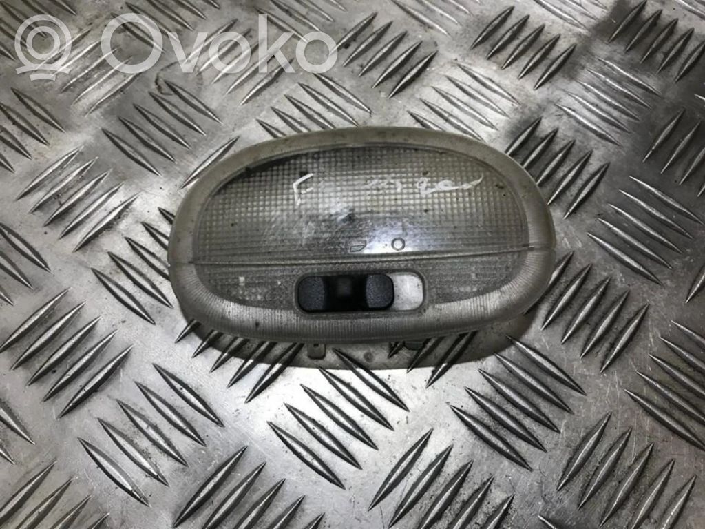 Ford Mondeo Mk III Luz del asiento delantero 