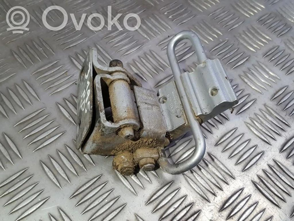 Etuoven yläsarana   4B0833412B,4B0833412B