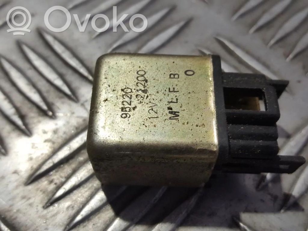 Altri relè   9522021200,9522021200,9522021200,9522021200