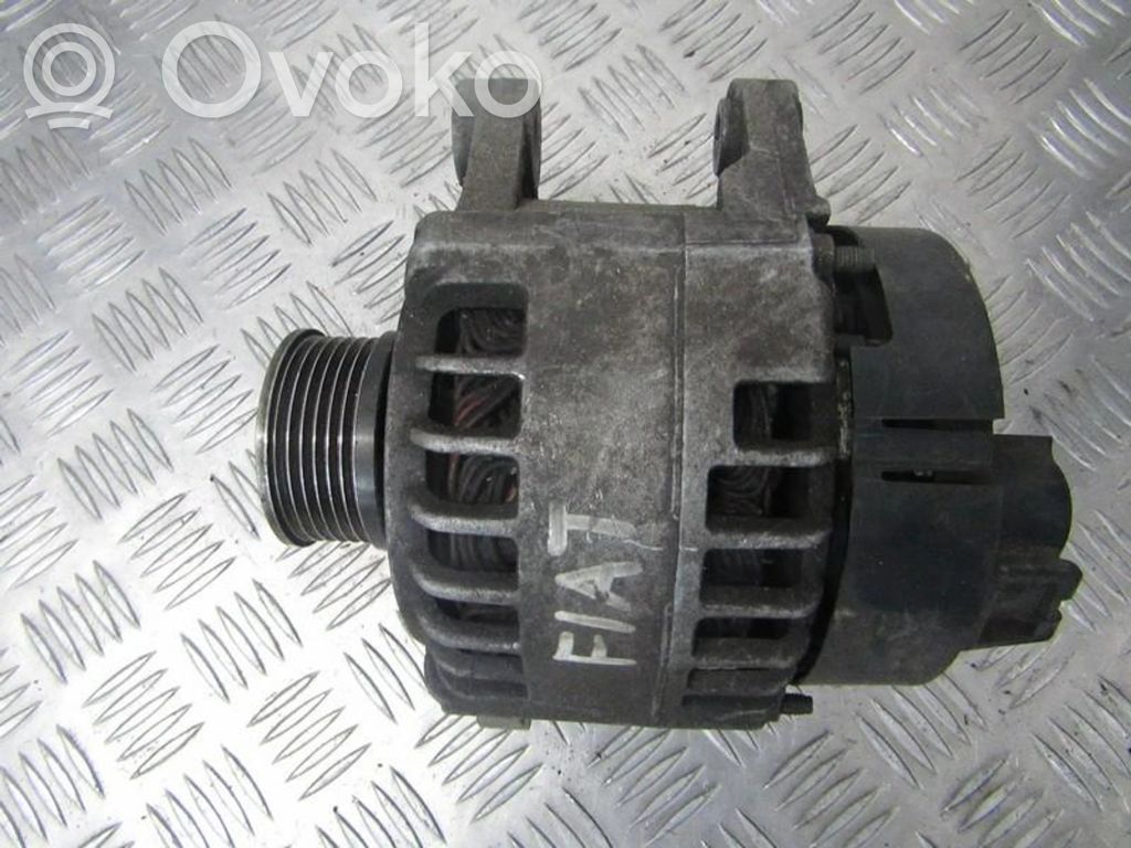 Alfa Romeo 156 Alternador 