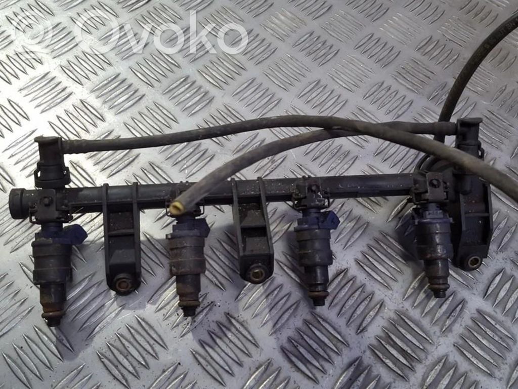 Renault Scenic I Linea principale tubo carburante