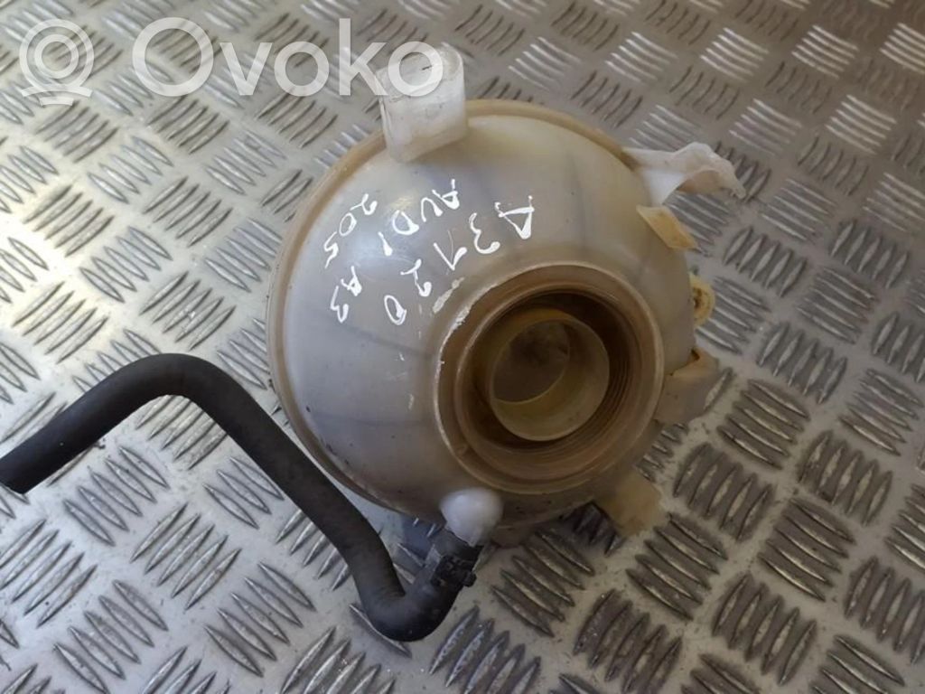 Audi A3 S3 8P Serbatoio di compensazione del liquido refrigerante/vaschetta