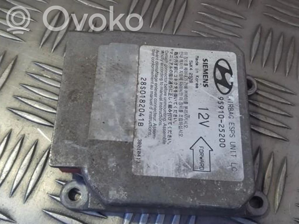 Hyundai Accent Unidad de control/módulo del Airbag 