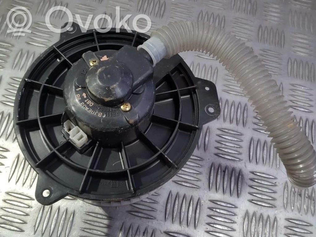 Mazda 323 F Ventilator aerotermă 