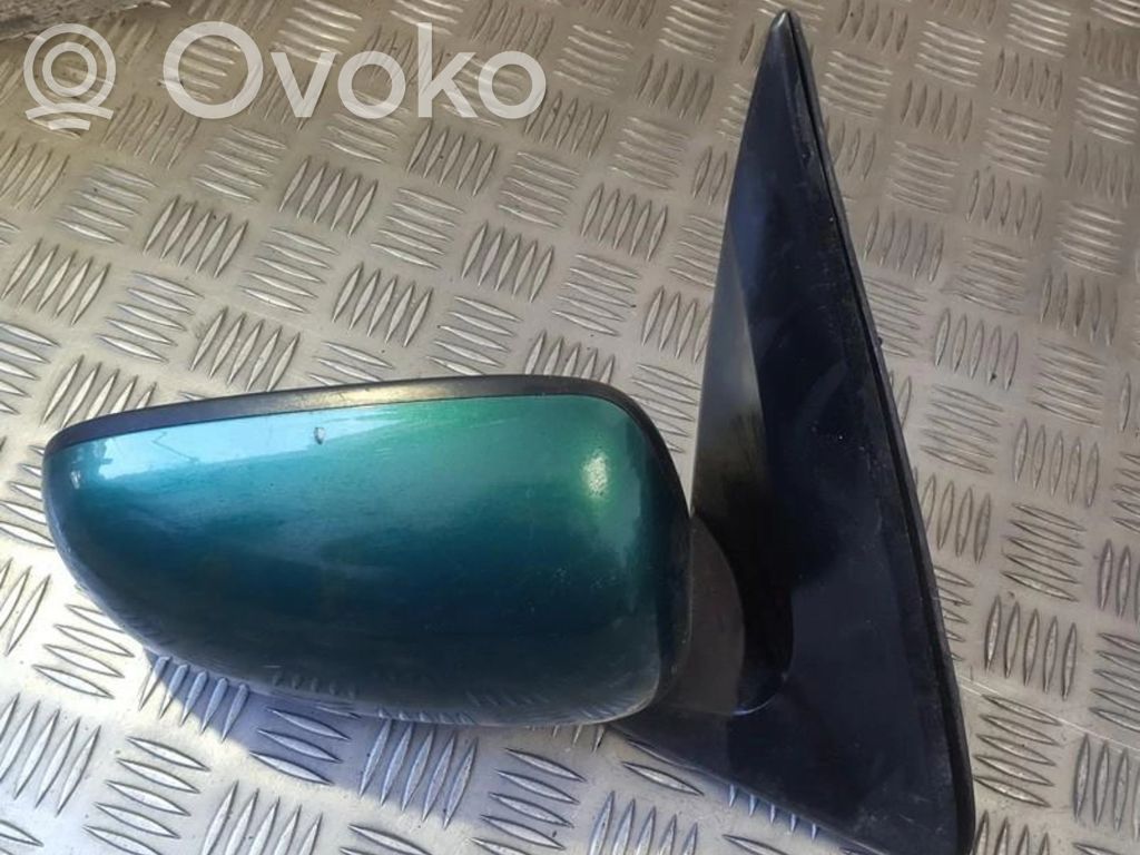 Nissan Almera N16 Elektryczne lusterko boczne drzwi przednich 
