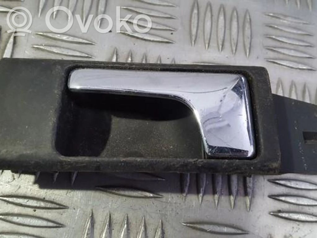Audi A6 S6 C4 4A Manecilla interna puerta trasera 