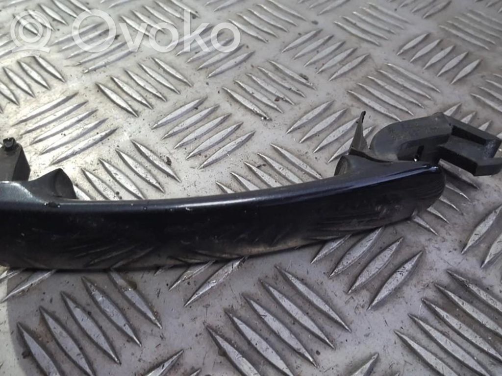 Volkswagen PASSAT B5 Maniglia esterna per portiera anteriore