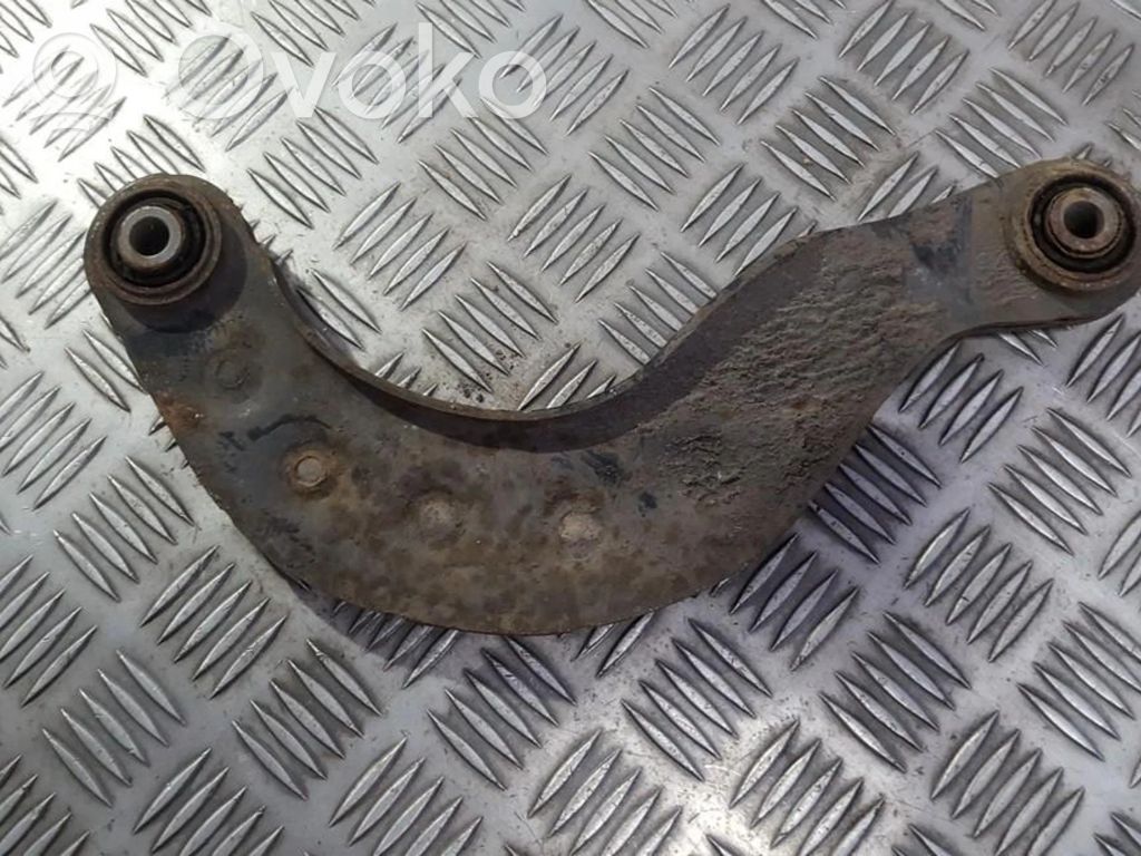 Rear upper control arm/wishbone