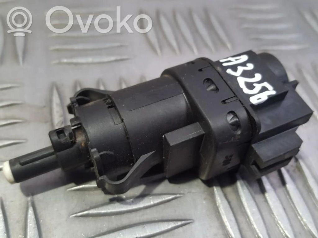 Czujnik pedału hamulca / stopu   3M5T13480AB,3M5T13480AB,3M5T13480AB,3M5T13480AB