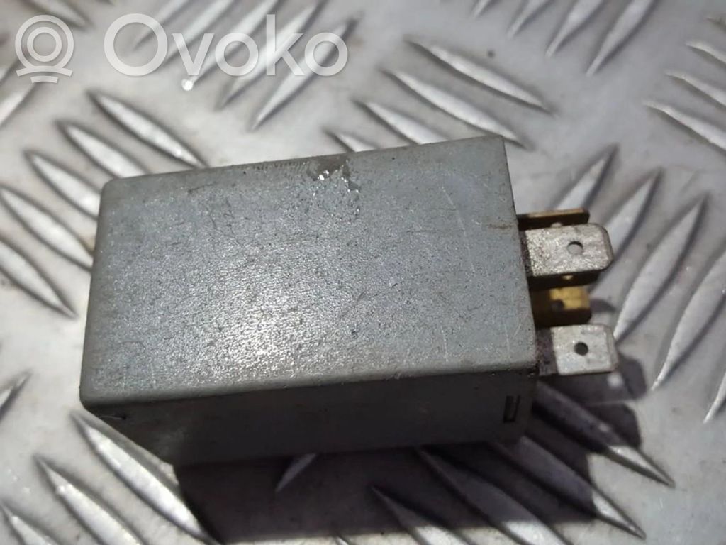 Otros relés   88AG18C641AA,88AG18C641AA