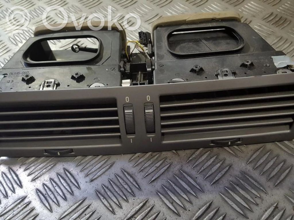 BMW 7 E65 E66 Luftausströmer Lüftungsdüse Luftdüse Mitte 