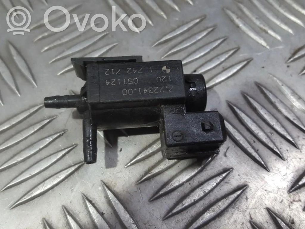 Solenoidinis vožtuvas   1742712,72234100,05T124,1742712,72234100,72234100