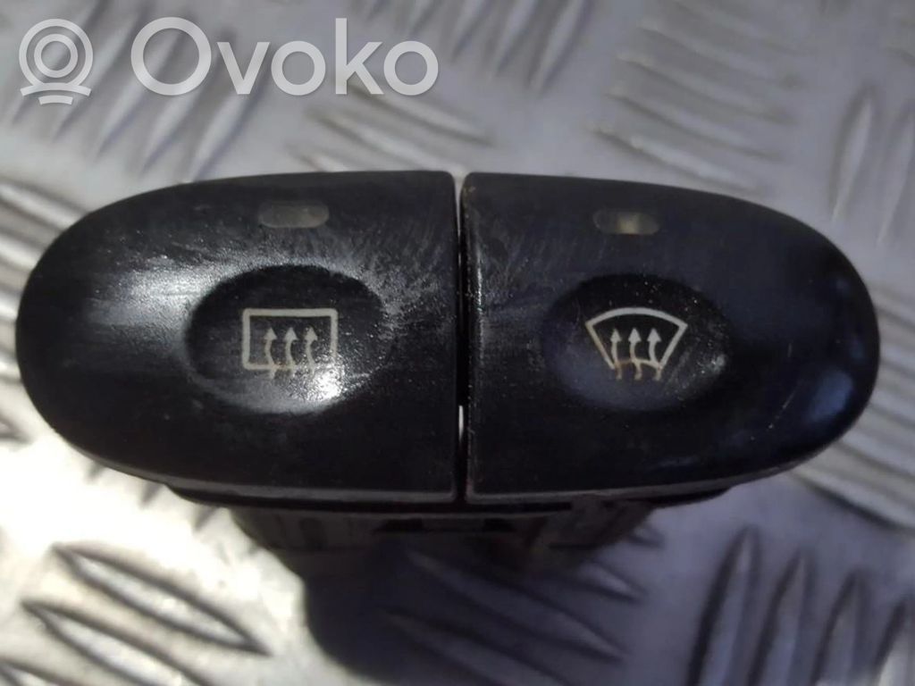 Ford Mondeo MK II Comutator încălzire parbriz/lunetă 