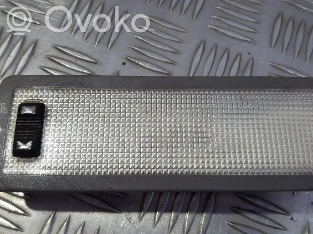 Ford Mondeo MK II Etuistuimen valo 