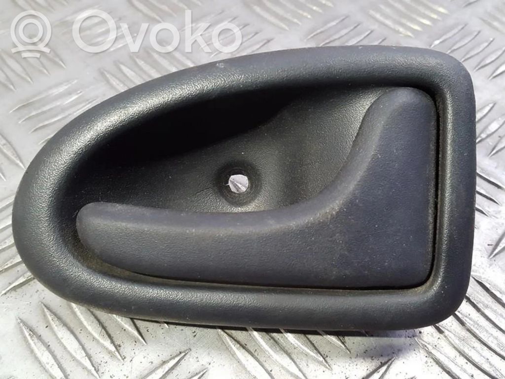 Renault Clio II Manecilla interna puerta delantera 
