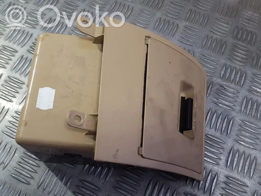 BMW 5 E60 E61 Autres pièces intérieures 