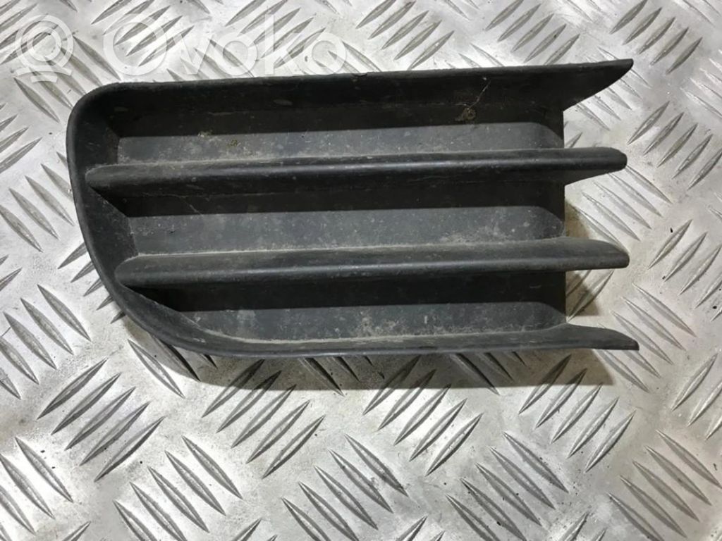 Renault Megane II Kratka dolna zderzaka przedniego 