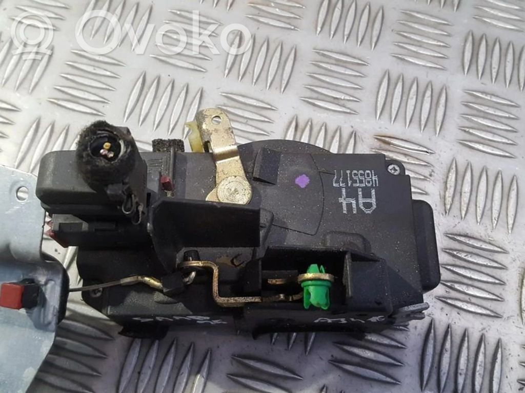 Cerradura de puerta delantera   4855177,4855177
