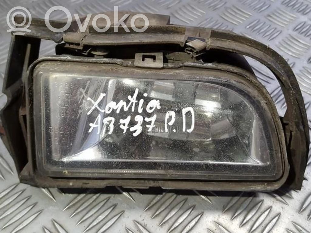 Citroen Xantia Etusumuvalo 