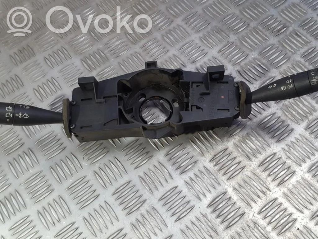 Peugeot 206 Commodo, commande essuie-glace/phare 