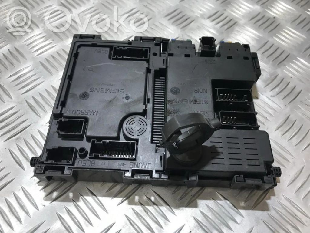 Peugeot 206 Module confort 