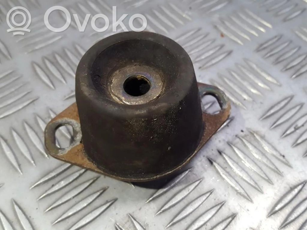 Moottorin kiinnikekorvake   96230491,96230491