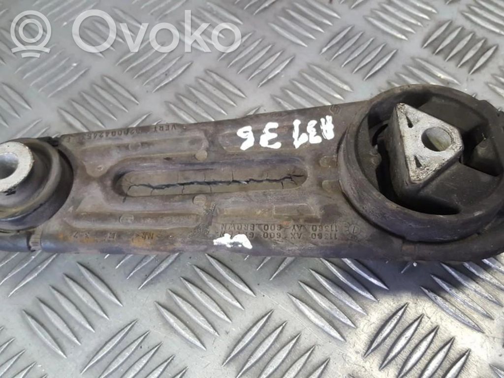 Renault Clio III Engine mount bracket 