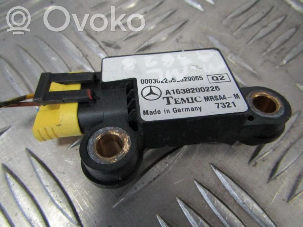 Mercedes-Benz ML W163 Senzor impact/declanșare airbag