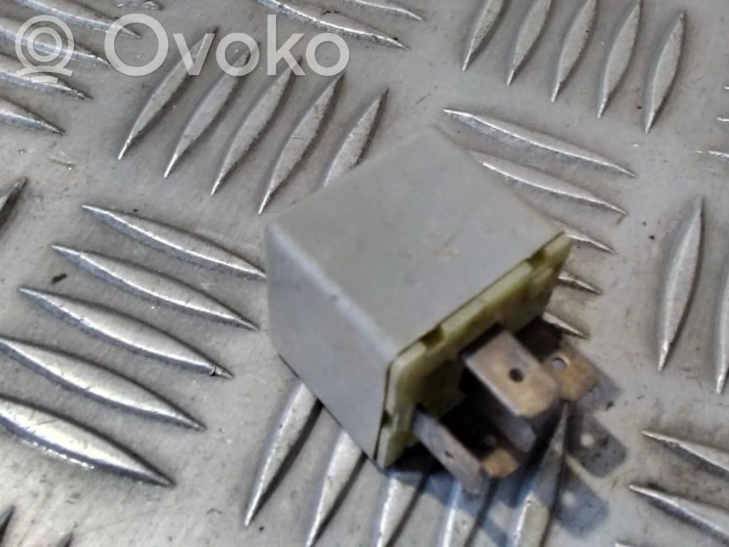 Volvo 460 Muu rele 