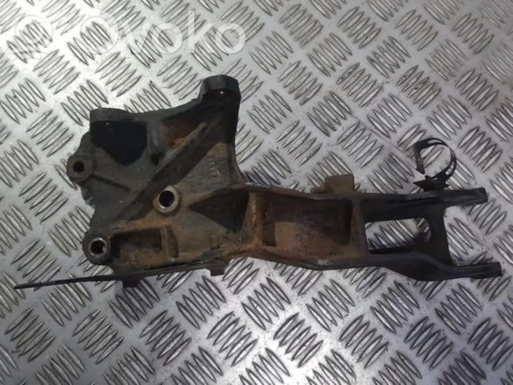 Chevrolet Lumina Suport motor 