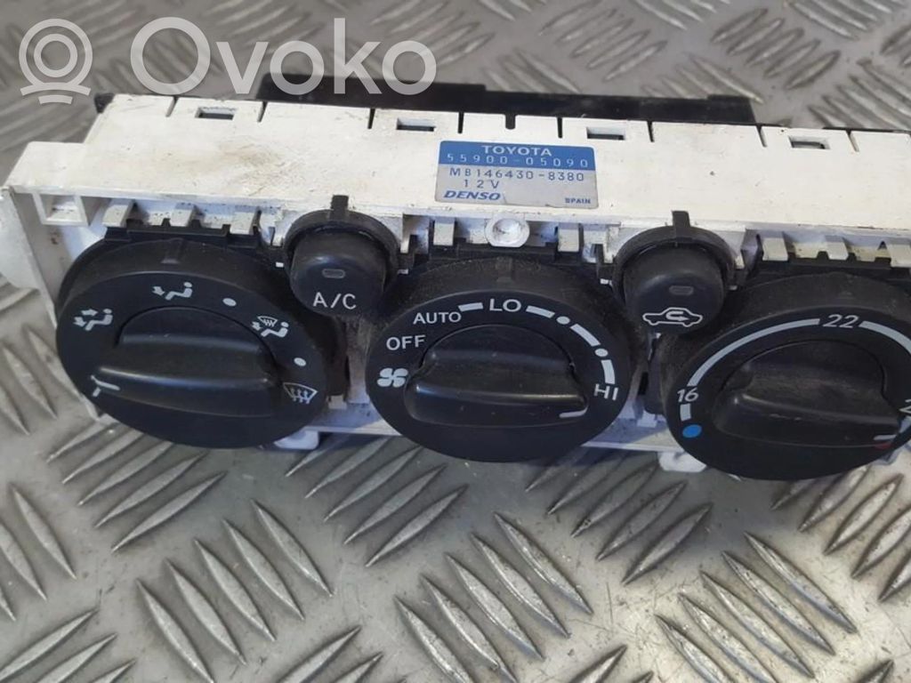 Toyota Avensis T220 Unitate control climatizare 