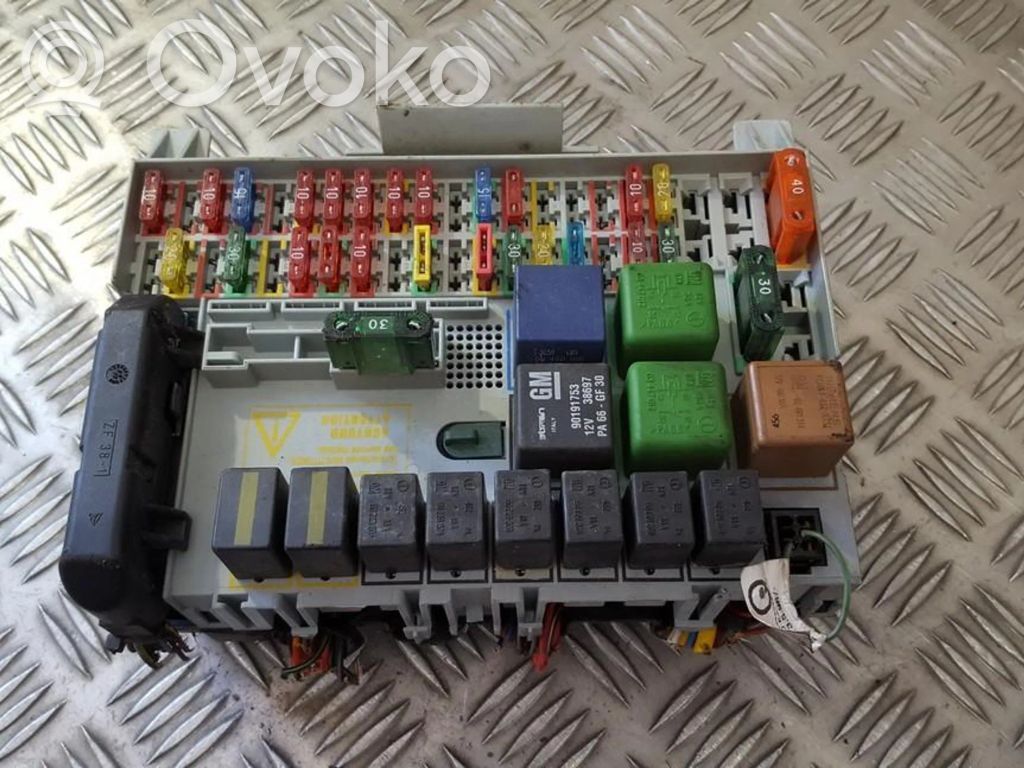 Opel Vectra B Set cutie siguranțe 