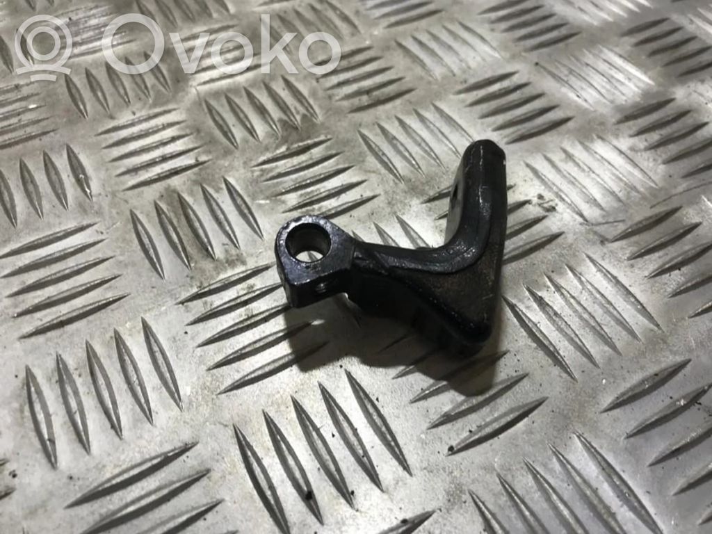 Opel Vectra C Takaoven alasarana 