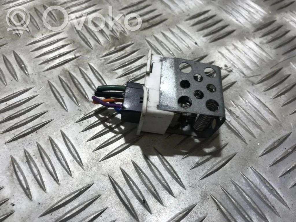 Opel Astra H Motor aerotermă/rezistor ventilator 