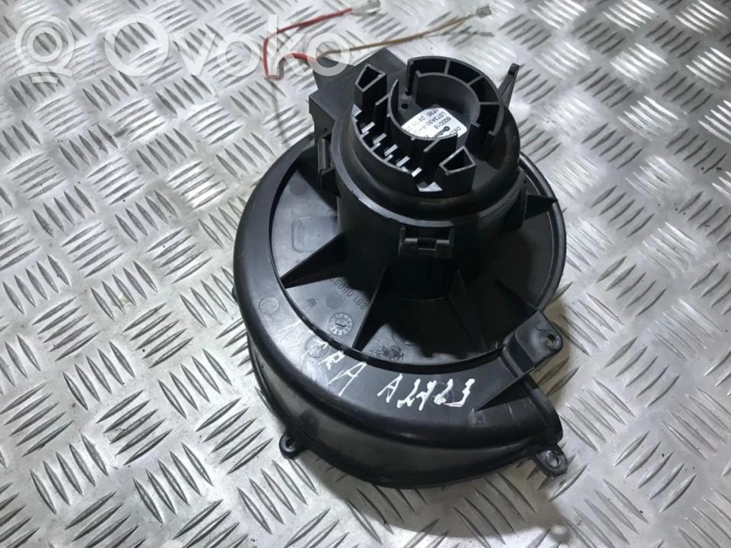 Opel Astra H Ventola riscaldamento/ventilatore abitacolo 