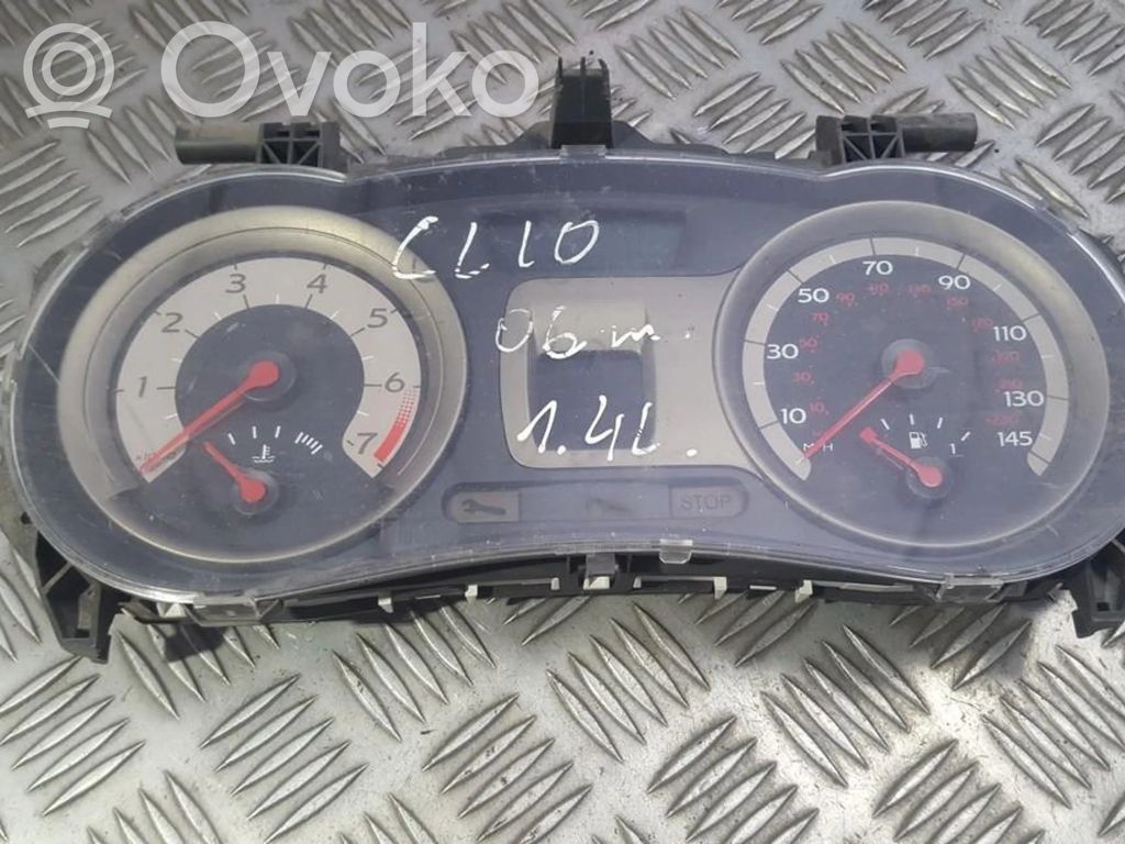 Licznik / Prędkościomierz   8200628782,8200628782G,2RPF10A855AE,2RPF10A855AE,8200628782,8200628782G,UKJB064847