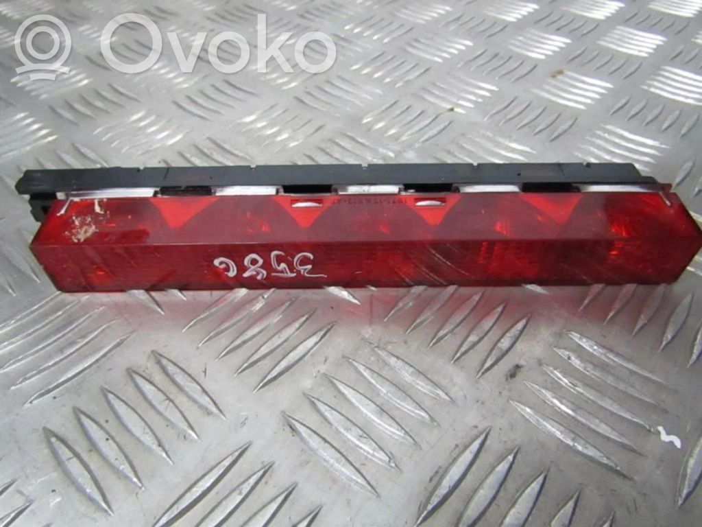 Trzecie światło stop   1S7113A613AE,1S7113A613AE,1S7113A613AE,1S7113A613AE