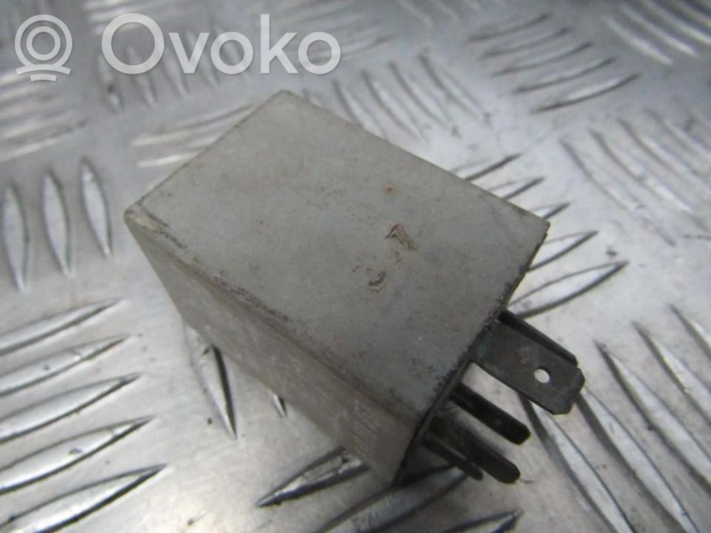 Opel Kadett E Otros relés 
