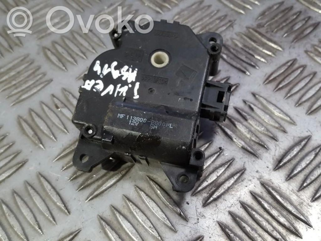 Toyota Avensis T270 Moteur / actionneur de volet de climatisation